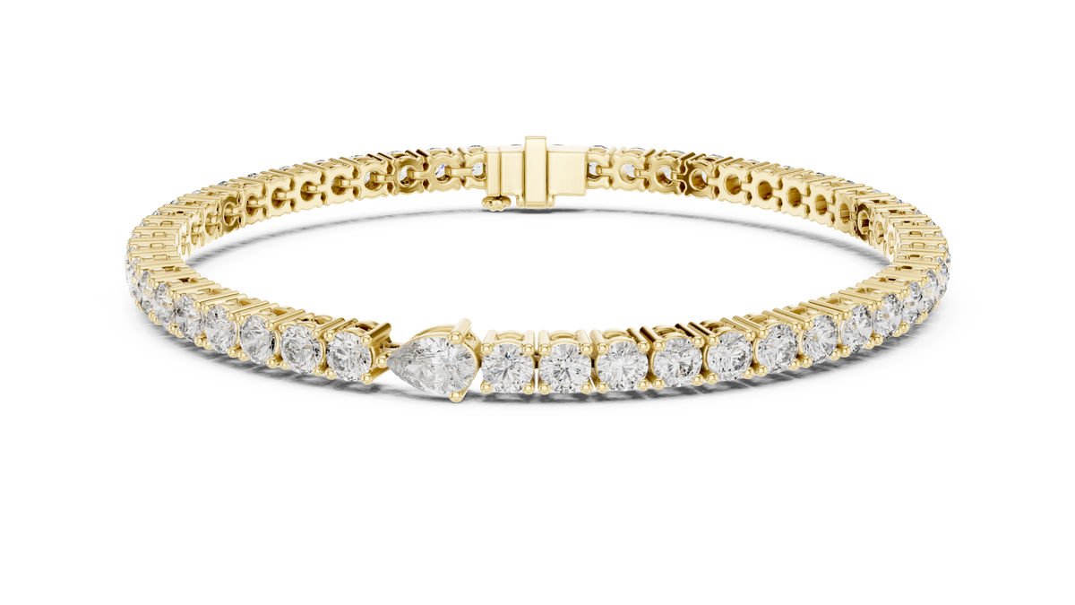 The Tear-Drop Focal Round Lab Grown Diamond Tennis Bracelet.