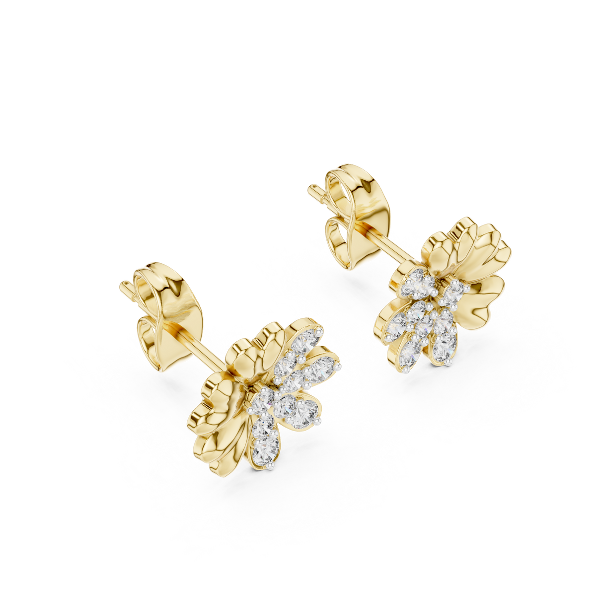 Round Cluster Heart Petal Lab Grown Diamond Earring