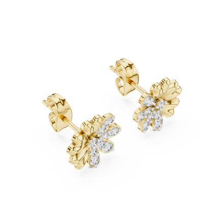 Round Cluster Heart Petal Lab Grown Diamond Earring